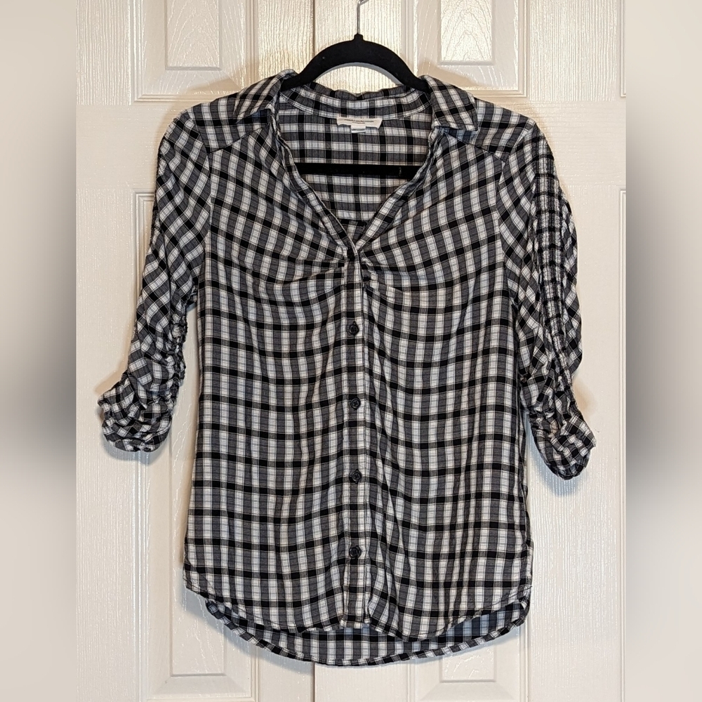 5/$25 Beachlunchlounge Plaid Ruched Sleeves Button Front Shirt